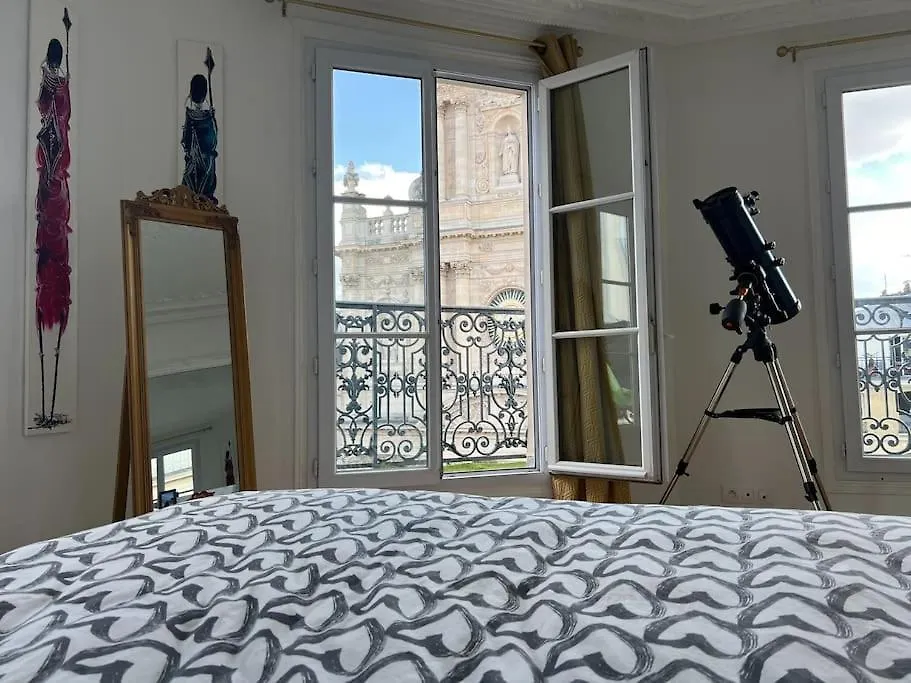 Apartment Unique Stay In Paris